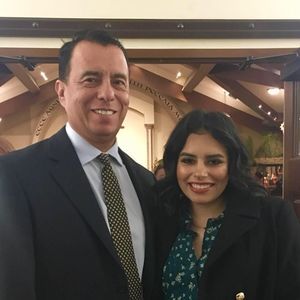 Meet your Posher, V michael